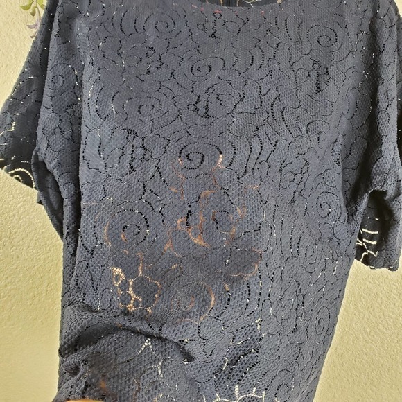Banana Republic Floral Lace Blouse SALE - Picture 5 of 7